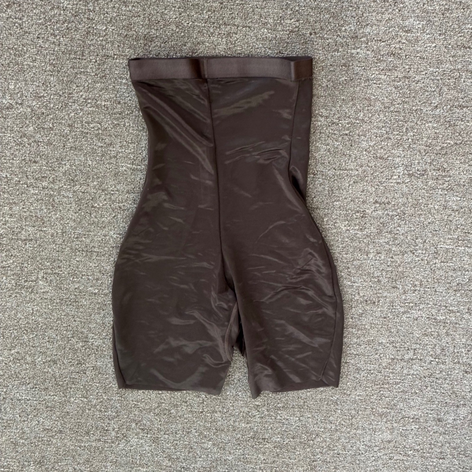 SKIMS Simply Bare Mid Thigh Short Espresso Brown Shapewear SH-HWS-0531 XXS NWT image 3