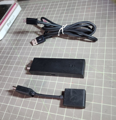  Amazon FIRESTICK Model # E9L29Y Stick, HDMI Extender Plug & USB ONLY Used