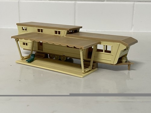 Casa rodante Bachmann 2556 escala HO cámper caravana remolque de viaje bonito 1:87 | Condition: Used