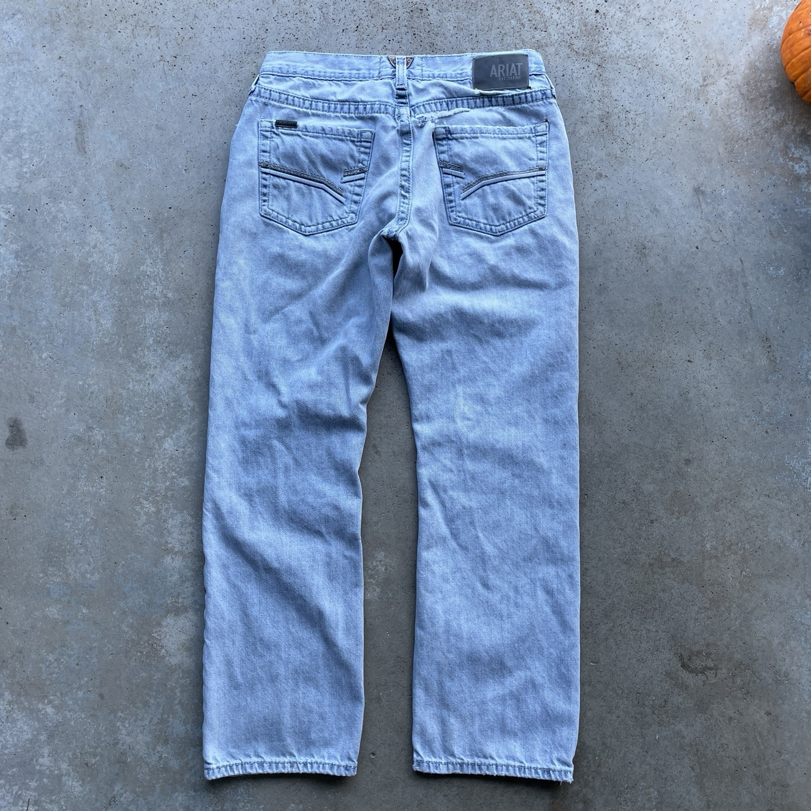 Ariat Jeans Low Rise Straight Cut M5 Size 34x30 Distressed L