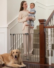 InnoTruth Pressure-Mount Baby Gate 30" Tall, 29.5  40.75" R021