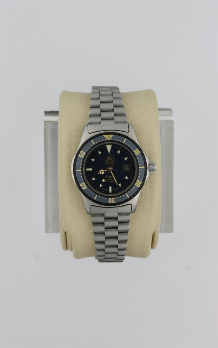 TAG Heuer 972.615 Womens 2000 Series Professional Watch Blue