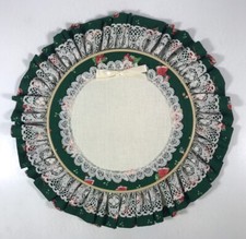 Needle Crafter, Needle Point Cross Stitch 8" Hoop Circle Green Christmas Santa