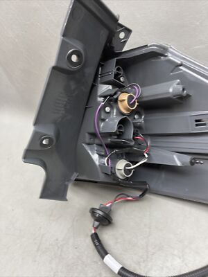 Nissan Rogue Tail Light Tail Light Assembly For 2014-2016 Nissan Rogue Passenger Side Outer - Includes Bulbs, DOT/SAE Certified 2016 Nissan Rogue Tail Light - Foto 6