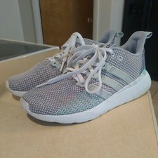 Adidas Questar Flow K Womens Sneakers Size 5.5 EUC
