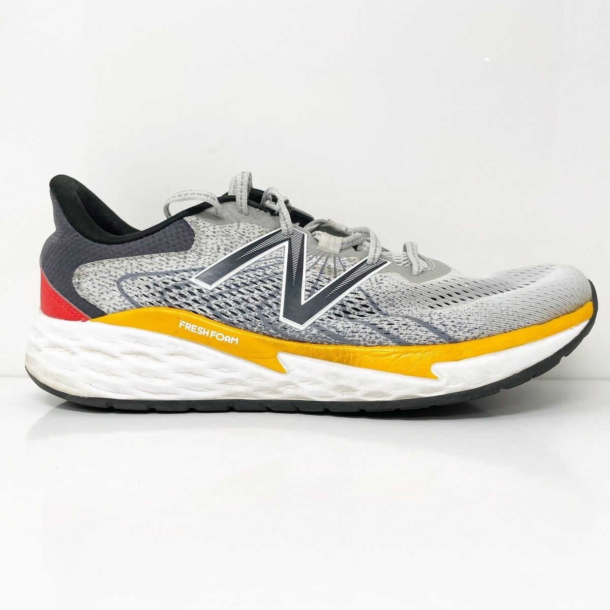 New Balance Men's MVARELL1 Fresh Foam Evare V1 Sneaker Running