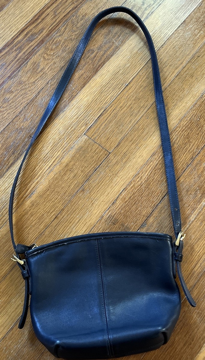 Extremely Rare Made In USA Old Coach 4107 Mini Shoulder Bag Navy