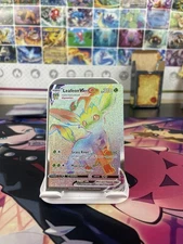 Leafeon VMAX Evolving Skies Rainbow Rare  204/203 Mint Condition Card