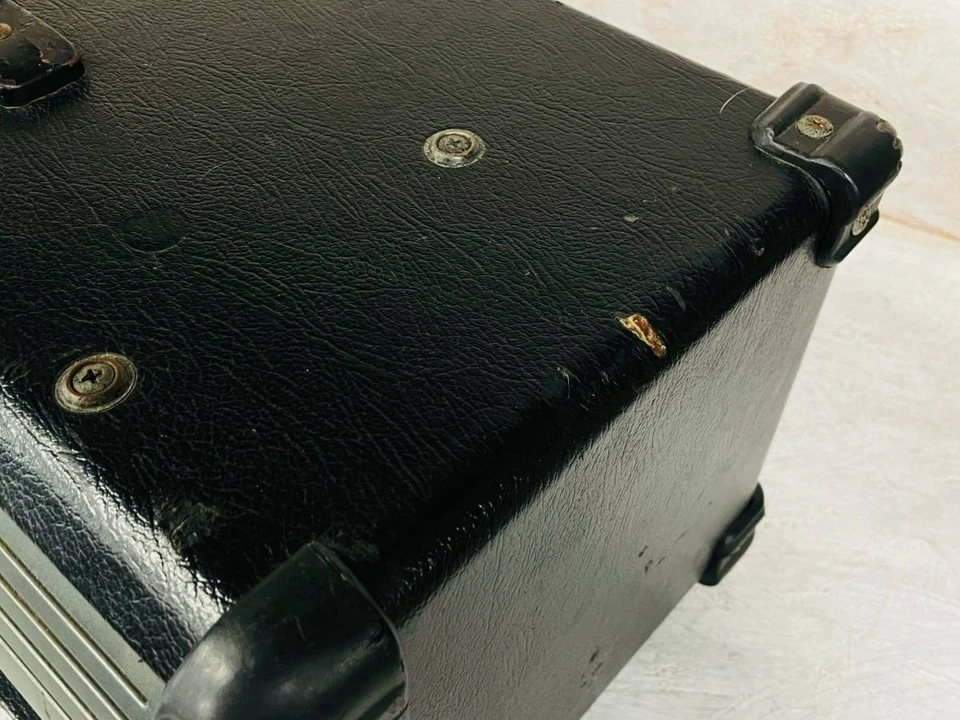 LINE 6 SPIDER II HD150  Guitar Amp - Image 3 of 4