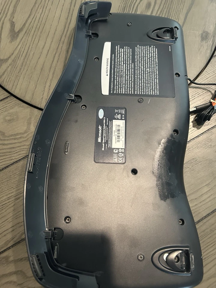 Microsoft Natural Egonomic 4000 v1.0 Keyboard Wired w/ Front Tilt Plate KU-0462 - Image 2 of 4