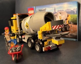LEGO CITY: Cement Mixer ~ 60018 ~ 100% Complete with Manual ~ Retired