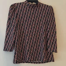 W5 Red Black White Geometric Print Mock Neck Blouse Small