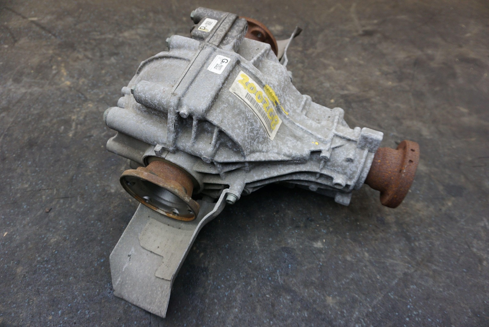 Rear Axle Differential Carrier 08Y500043E Bentley Continental GT 2005
