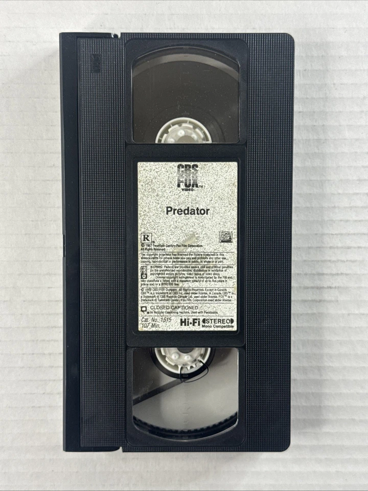 “ Predator” 1988 (VHS) Starring Arnold Schwarzenegger - Image 3 of 3