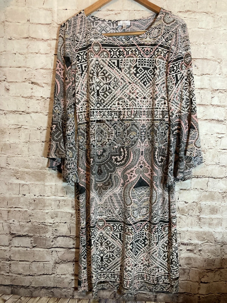 lace mini.dress Darla Lace Long-Sleeve Mini Dress in Black