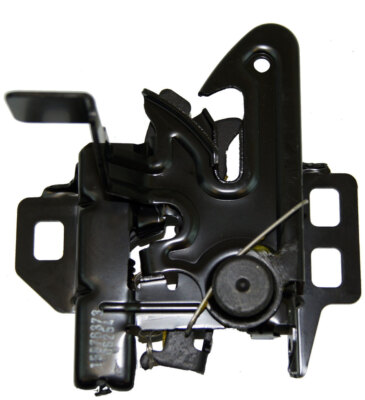GMC Savana Chevy Express Buick Rainier Bravada Trailblazer Hood Latch 15876373