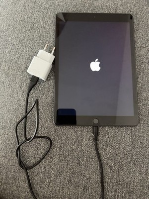 Apple iPad 7. Generation 32GB Tablet