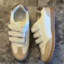 DOLCE VITA QUICK OFF WHITE BEIGE LEOPARD BACK HOOK LOOP CLOSURE SNEAKERS SHOES
