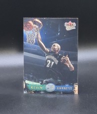 2001-02 Fleer Ultra KEVIN GARNETT Card #107 Minnesota Timberwolves