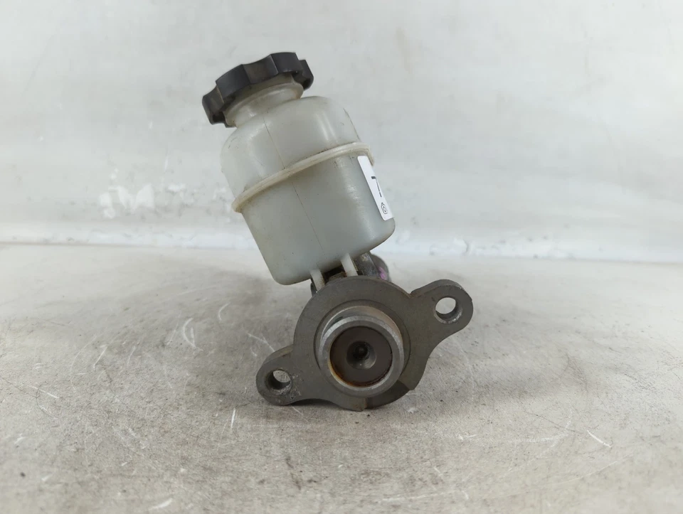 Cilindro maestro de freno Chevrolet Trail Blazer DCTBB Foto 2 de 4