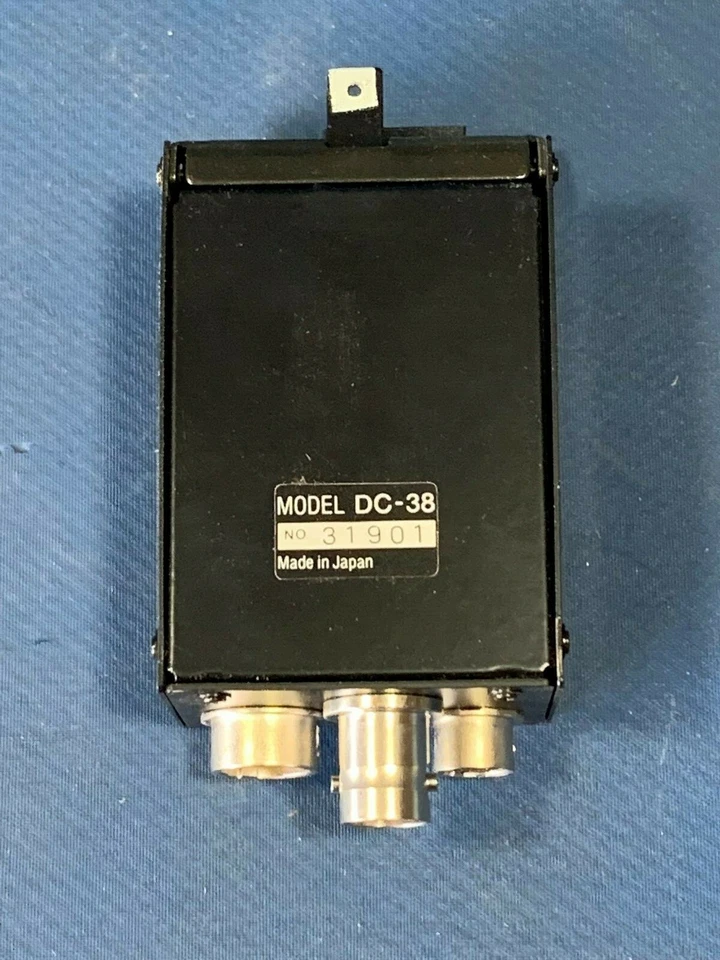 SONY CCD CAMERA GL POWER UNIT MODEL DC-38 Foto 2 de 2