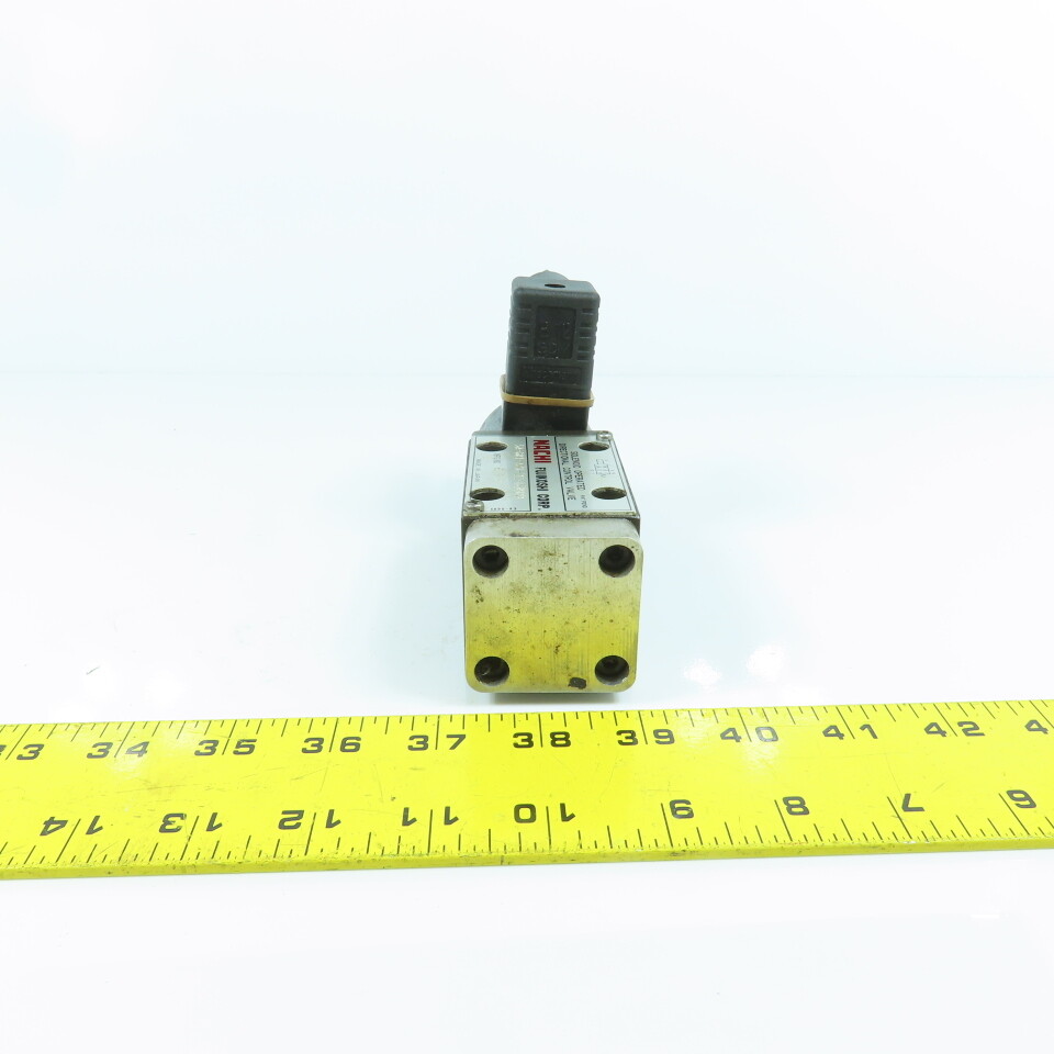 Nachi SA-G01-A3X-D2-8380D 2/4 Way Hydraulic Solenoid Control Valve