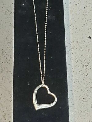 Schöne Sterling Silber Halskette mit Herzanhänger 