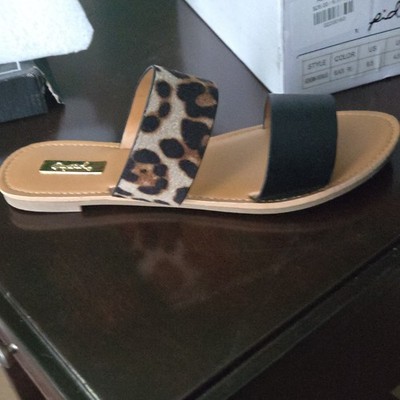 Qupid Black Leopard Animal Print Slide Sandals Slip On Logo Women's 6.5