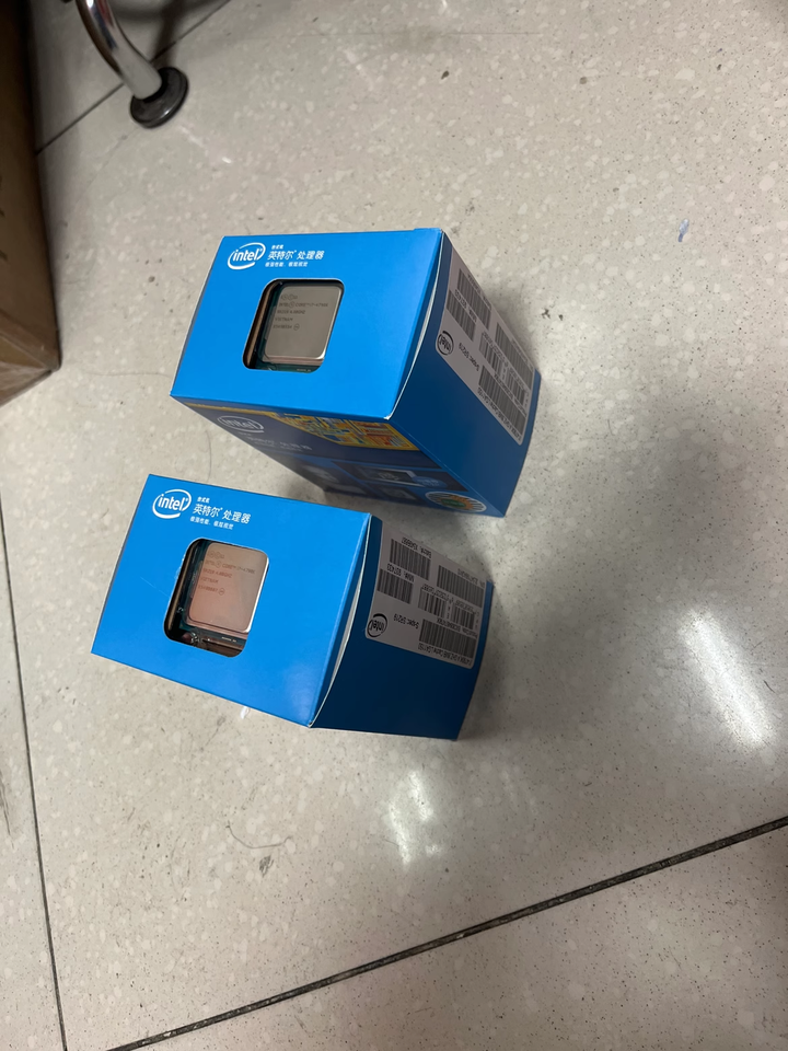 Intel Core I7-4790K 4.00 GHz Quad-Core LGA1150 SR219 CPU Processor New In Box - Foto 7