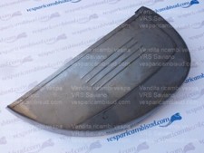 COFANO SINISTRO IN LAMIERA PER VESPA 180 SS Vesparicambisud