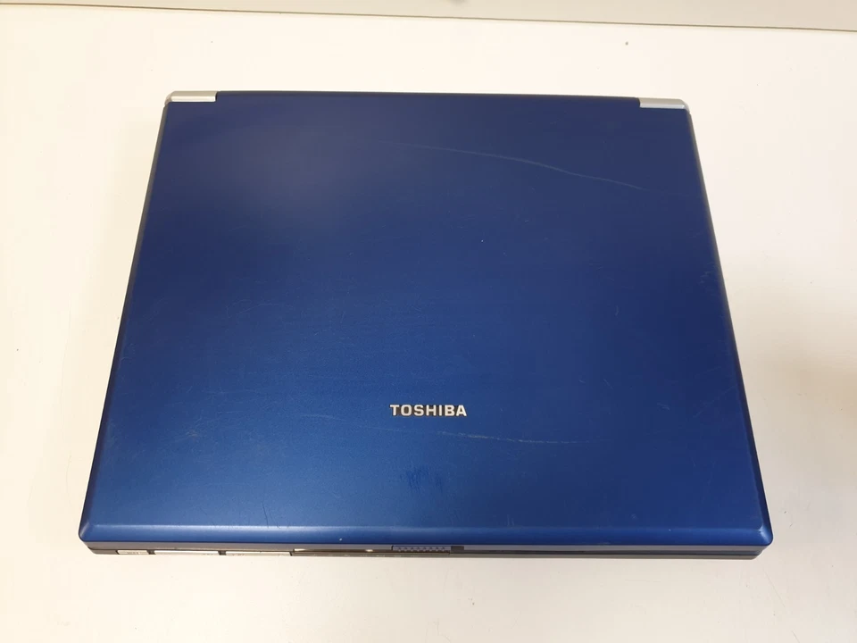 Blue Toshiba Satellite A30 | Pentium 4 M 2.80GHz | 512MB - Image 4 of 4