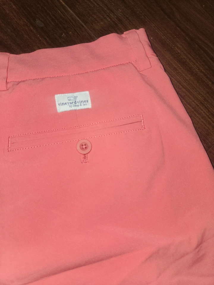 Pantalones Cortos Vineyard Vines Para Hombre 32 Rosa Golf OTG Rendimiento Informal Algodón Nylon Foto 4 de 4