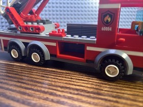 LEGO #60004 City - Fire Station (2013) 98% Complete No manual or box, READ