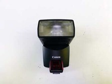 Canon 380EX Speedlight with Case and in Excellent Working Condition.