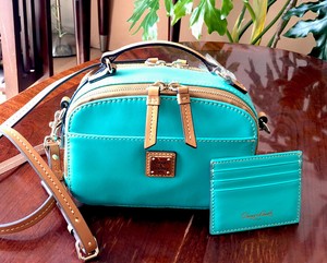 dooney and bourke ambler crossbody