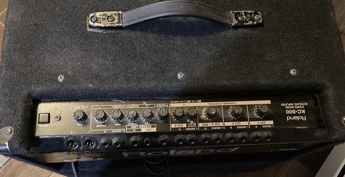 Roland KC-500 Bass/Keyboard Amplifier- 4 Channel W/XLR Roland KC-500 Bass/Keyboard Amplifier- 4 Channel W/XLR