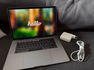 Apple MacBook Pro 2018 Touch Bar ID 15.4'' 32GB Ram Intel i7 512GB SSD