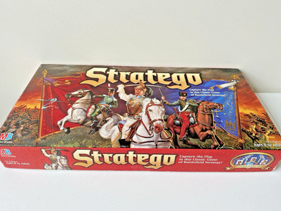 STRATEGO Battlefield Strategy Board Game Milton Bradley 1996 Vtg ALMOST COMPLETE