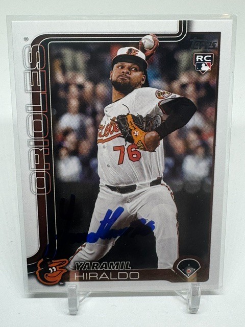 2025 Topps Update Series - Yaramil Hiraldo #US210 (RC) SIGNED MILB MLB Baseball