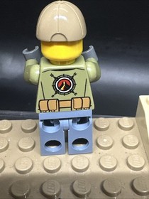 Lego Minifigures City Volcano Explorer Male Cty0695 60124 60121