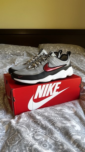 Nike Air Zoom Spiridon Ultra ‘Metallic Silver’ US11