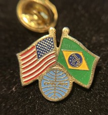 Pan Am Airlines Flag Pin USA Brazil Brasil Vintage England Double Cabin Crew