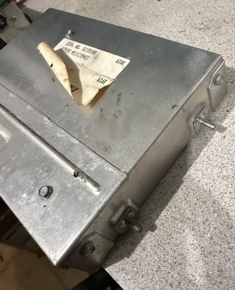 1992-1993 Chevrolet Corvette C4 módulo de controle de corpo unidade BCM BCU 16159188 FABRICANTE DE EQUIPAMENTO ORIGINAL - Imagem 3 de 4