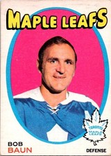 VINTAGE HOCKEY CARD 1971-72 OPC O-Pee-Chee Bob Baun Toronto Maple Leaf NO555