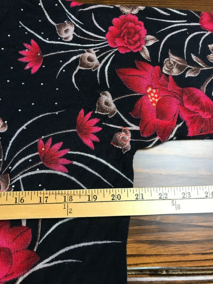 Свитер Cathy Daniels, женский XL, черный красный желтовато-коричневый, цветочный, рукав 1/2, украшенный драгоценными камнями - Изображение 4 из 4