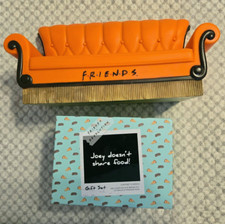 Friends Joey Gift Set "Joey doesn't share food" Friends Revolution  Couch Bank