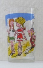 Glass IN Mustard Glass Asterix 1980 Editions Albert René ~ VM581