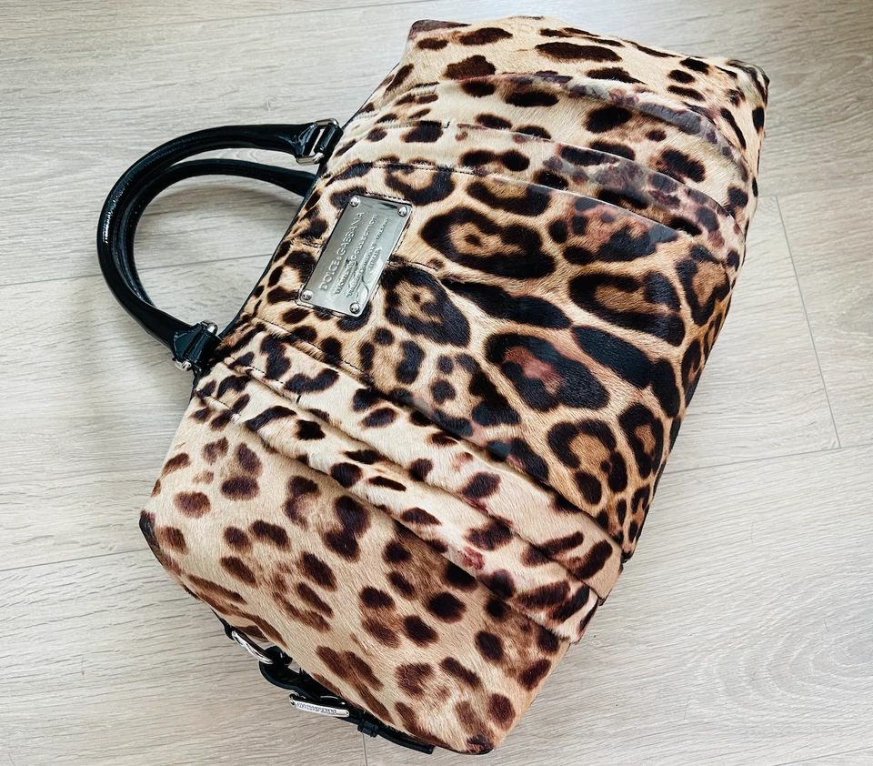 Dolce & Gabbana Beige Estampado Leopardo Becerro Miss Urbanette/minorista $2700 Foto 4 de 4