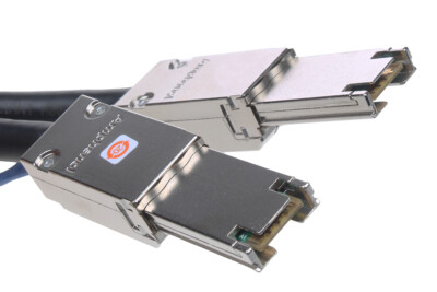 Dell SAS Kabel // SFF-8088 auf SFF-8088 // 4 m // 0U651D