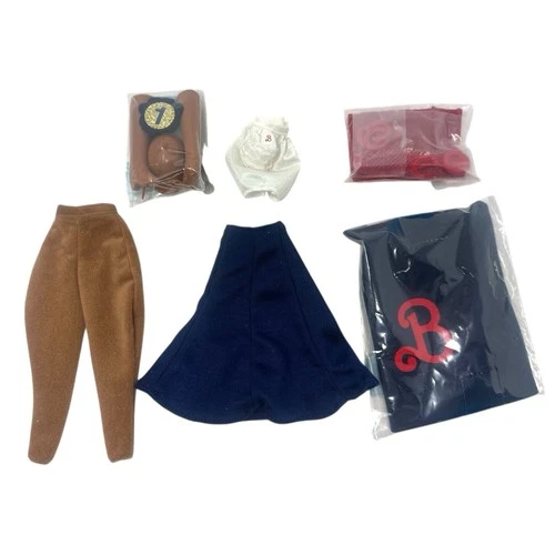 1988 Vintage SHOW AND RIDE BARBIE Doll Outfit & Accessories